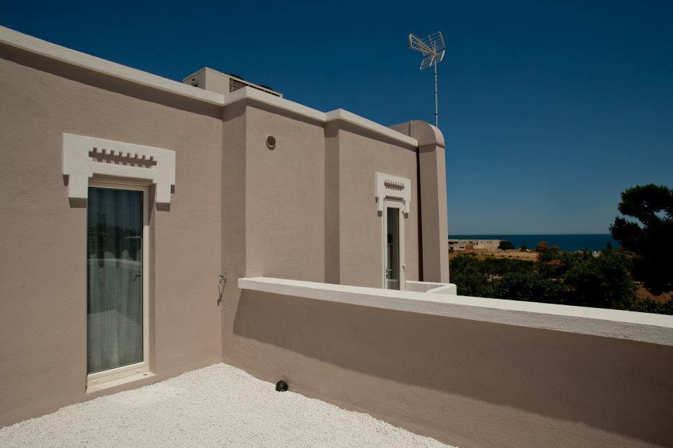 Vigna Caracciolo Bed & Breakfast ตรานิ ภายนอก รูปภาพ