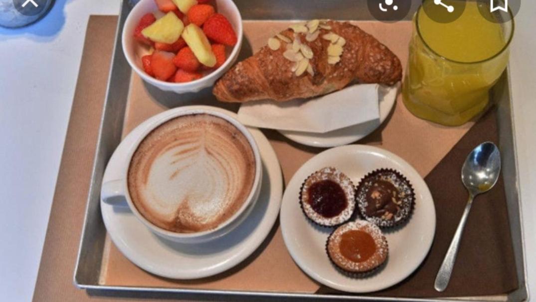 Vigna Caracciolo Bed & Breakfast ตรานิ ภายนอก รูปภาพ